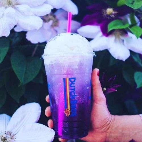 Dutch-Bros-starry-night-lemonade